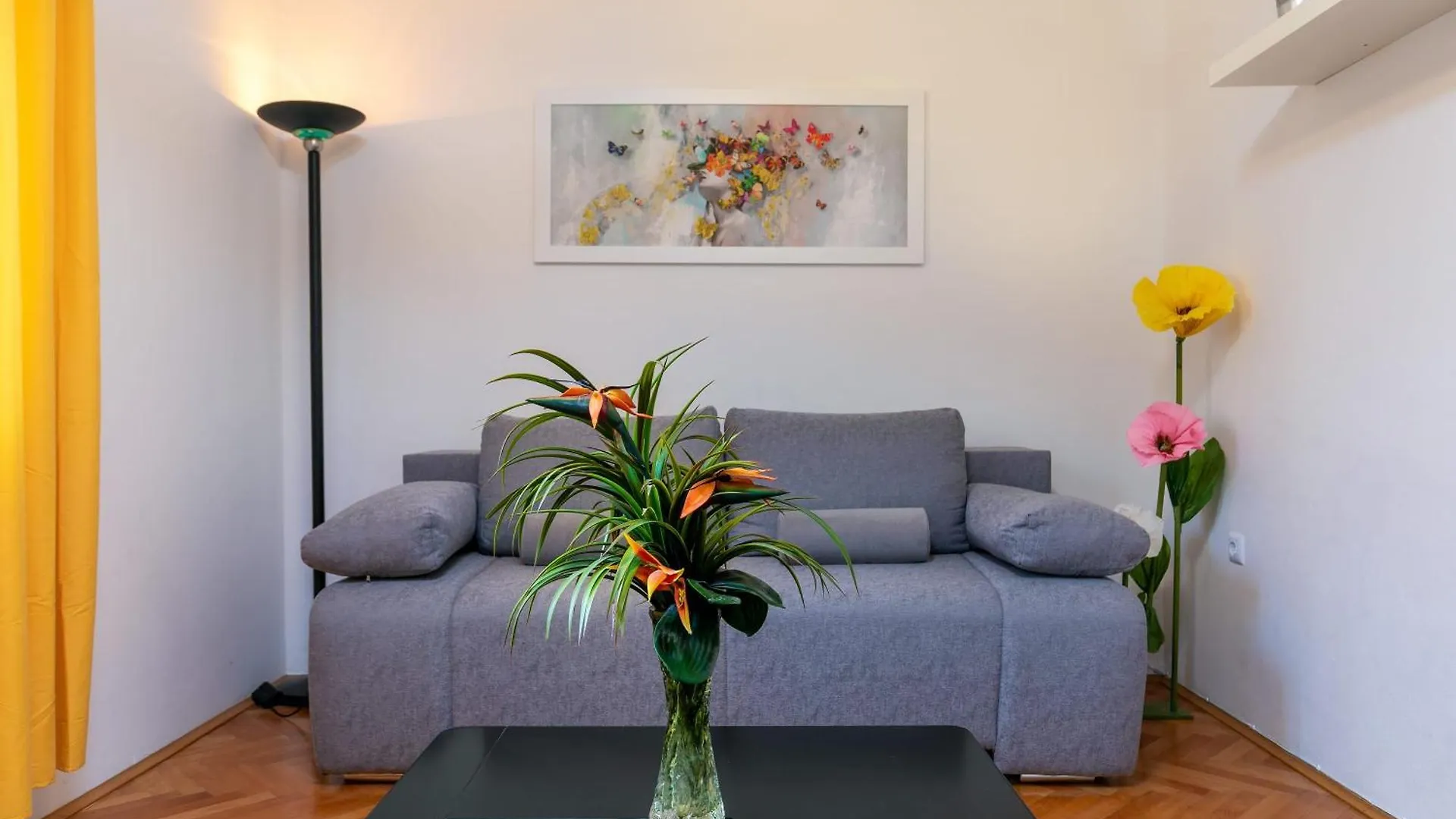 Apartment Two-Bedroom App 'Castegner' With Garden & Free Parking Pula
