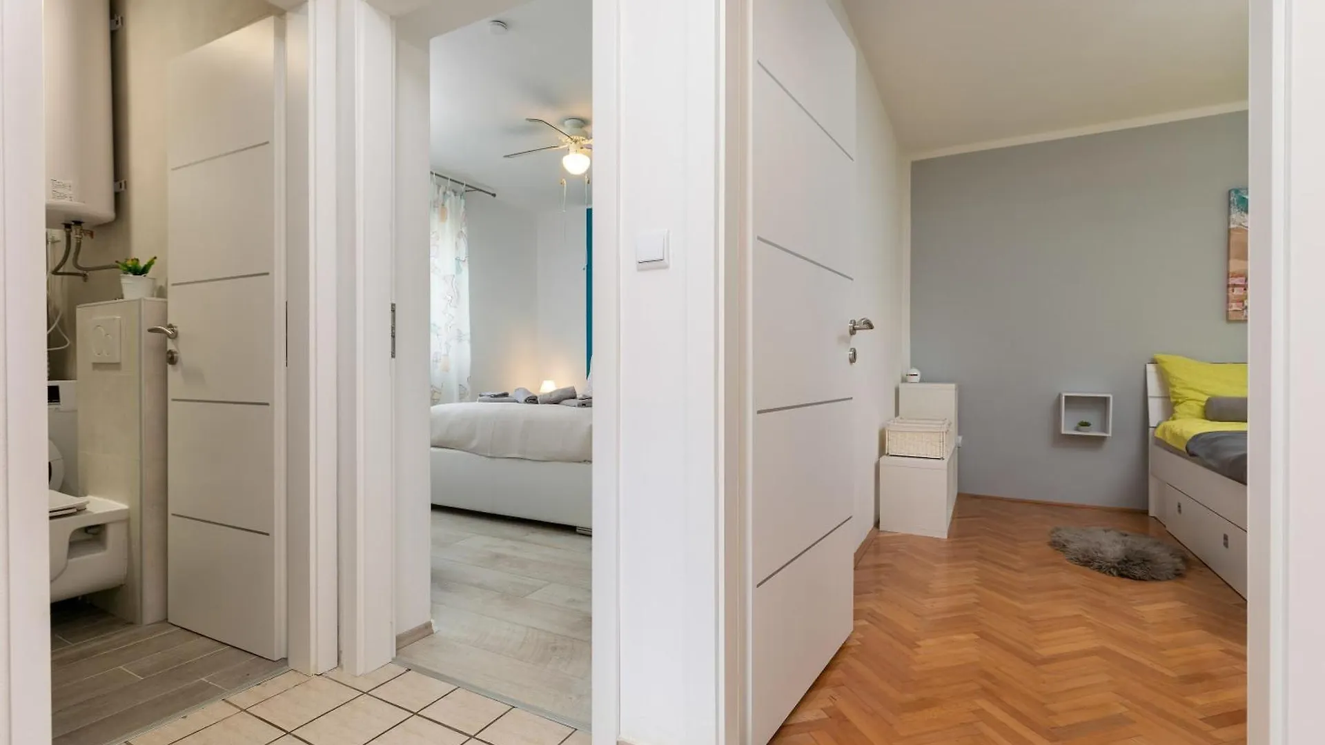 Two-Bedroom App 'Castegner' With Garden & Free Parking Pula Croatia