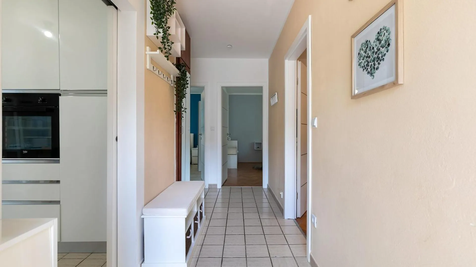 Apartment Two-Bedroom App 'Castegner' With Garden & Free Parking Pula